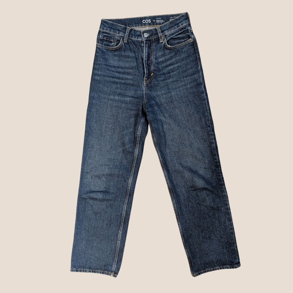 COS STRAIGHT-LEG EXTRA-HIGH RISE JEANS